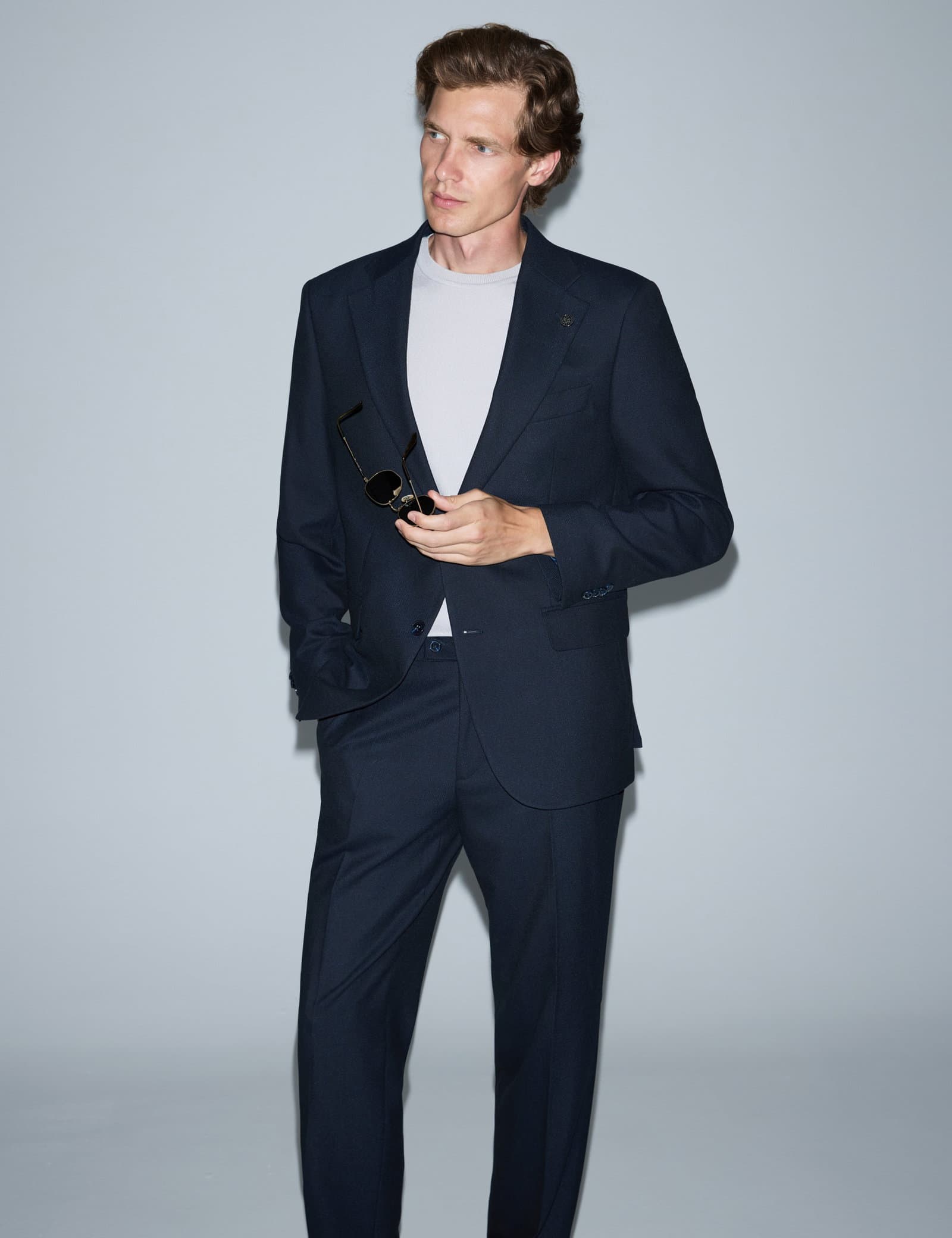 Men's suit